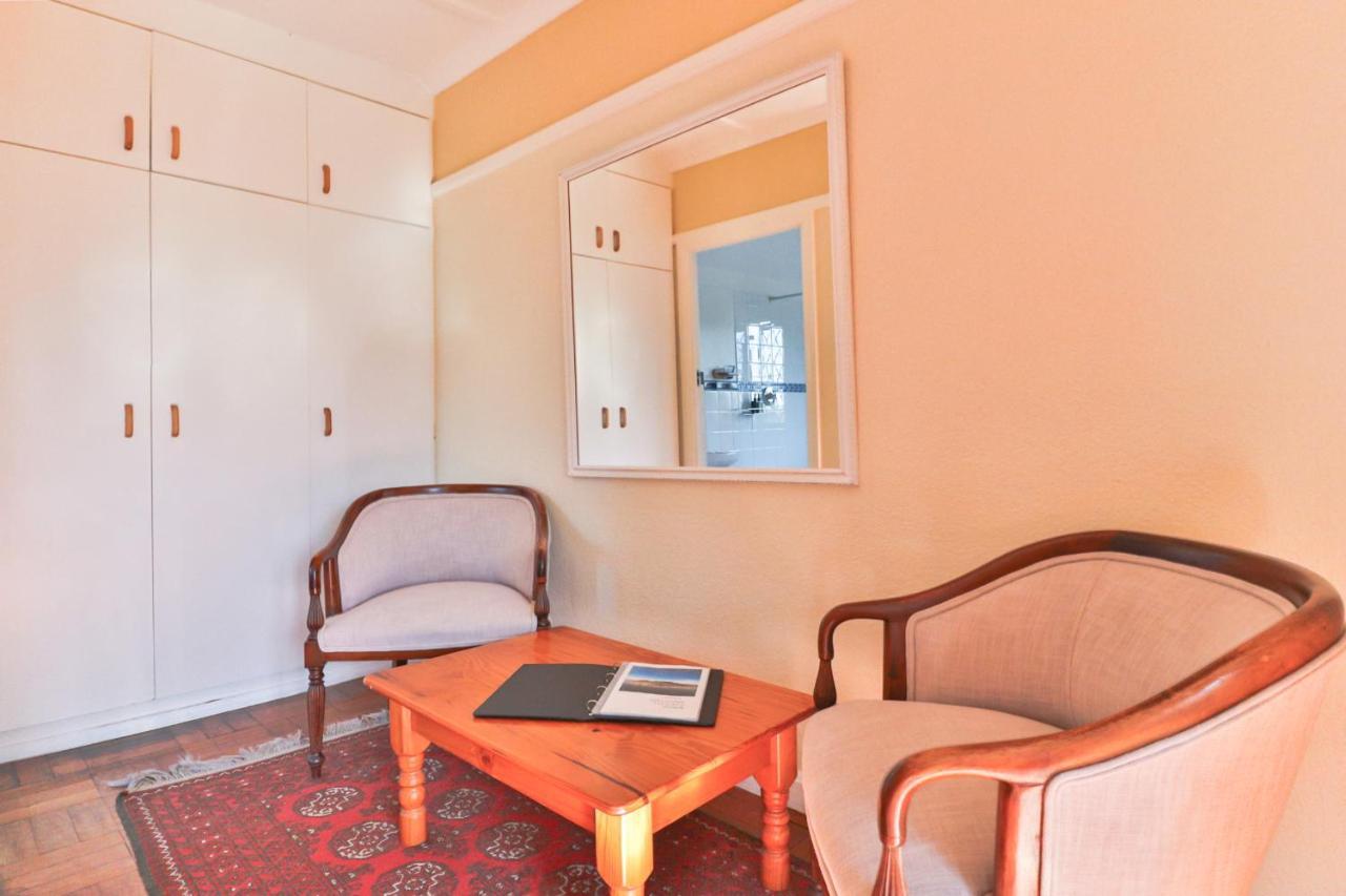 Knightsbury Guest House Cape Town Bagian luar foto